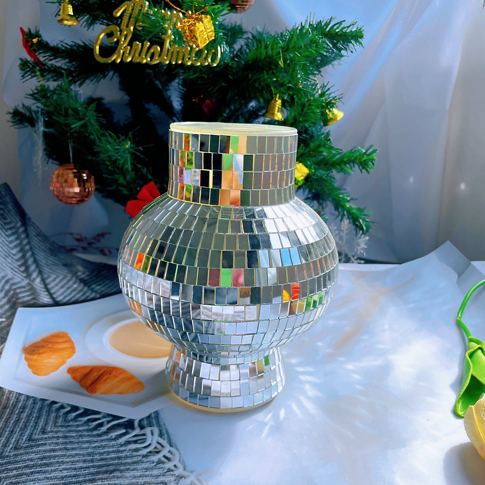 Disco Glass Vase - Image 4