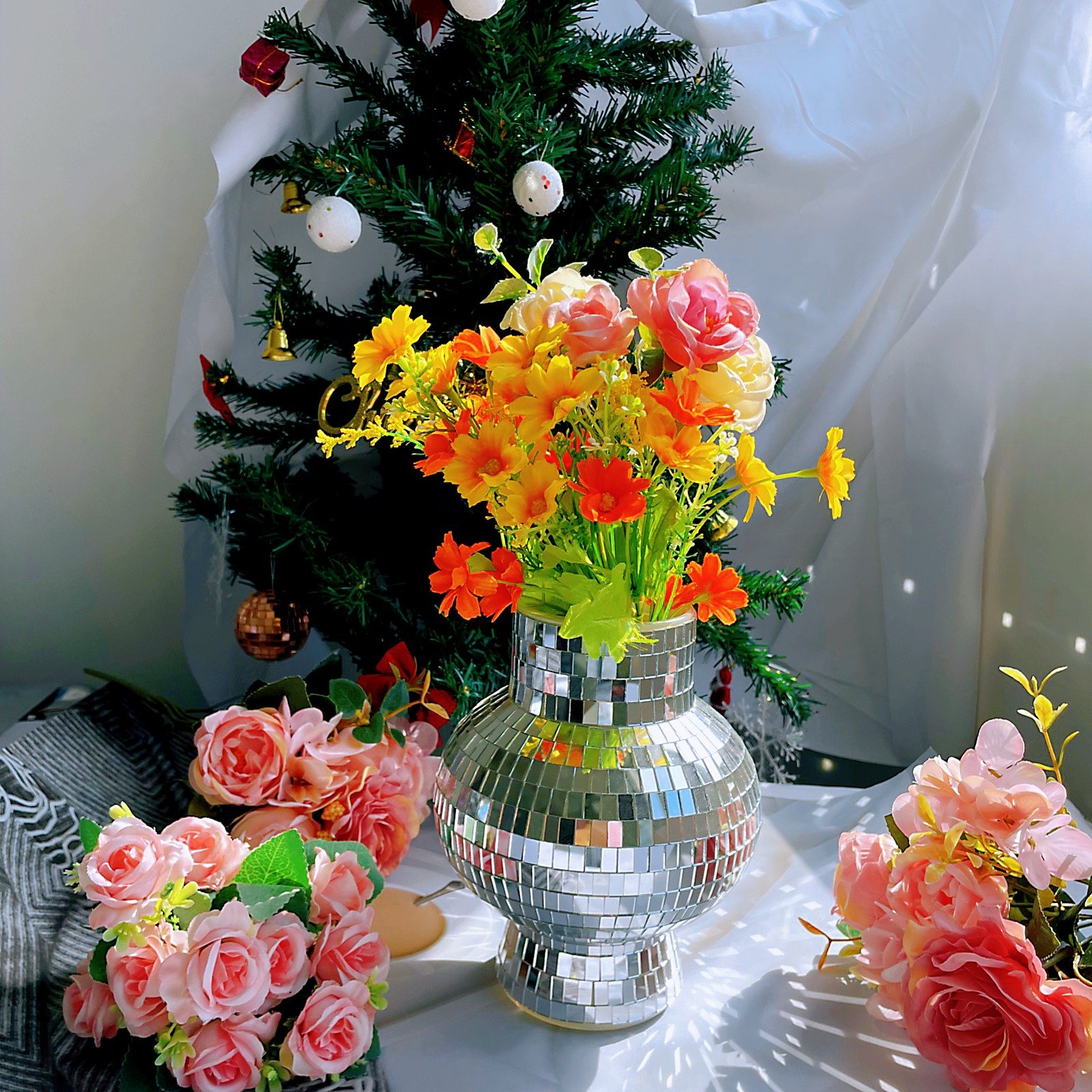 Disco Glass Vase - Image 3