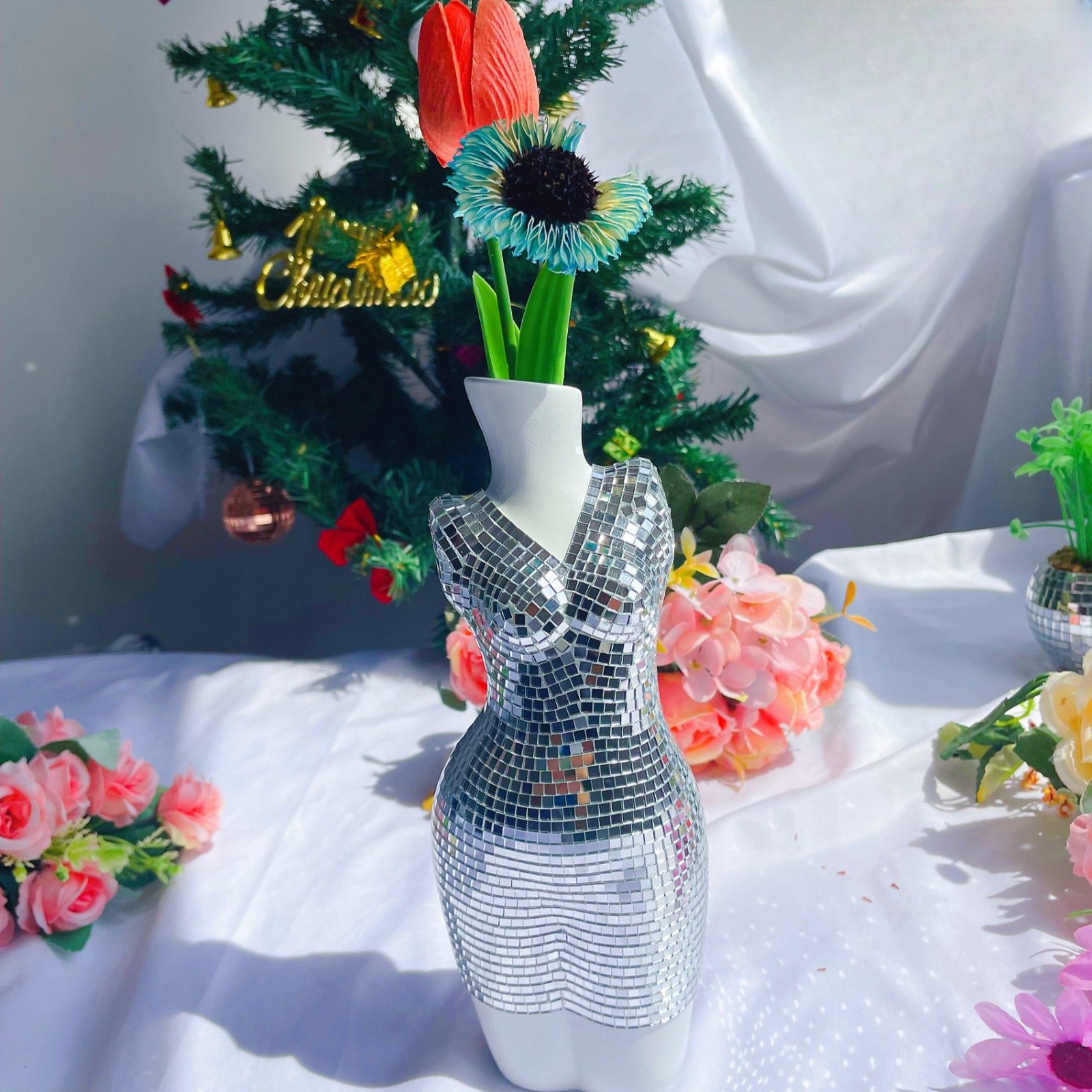 Disco Female Body Vase - Image 6